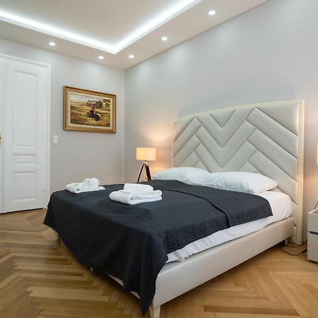 Charming 2-Room Apartment With Balcony, 15 Min To Center Vienna Esterno foto