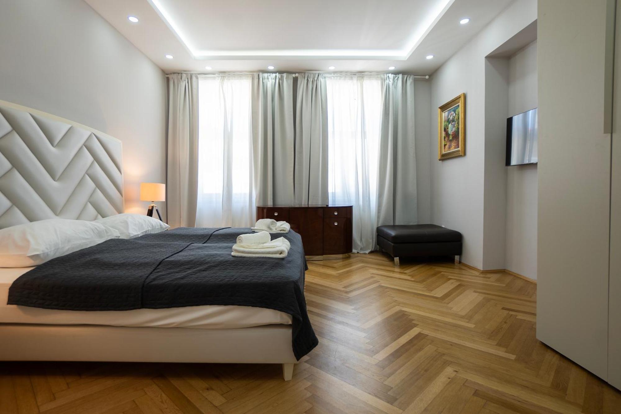 Charming 2-Room Apartment With Balcony, 15 Min To Center Vienna Esterno foto